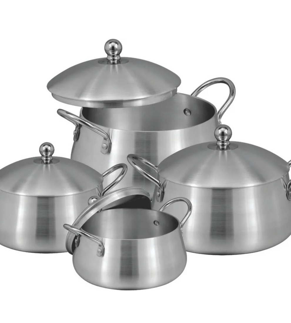 "10-piece Omega patela set – durable cookware for heavy use"